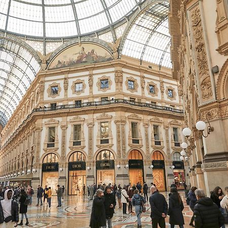 Appartamento Superhouse Piazza Duomo Area Milano Exterior foto