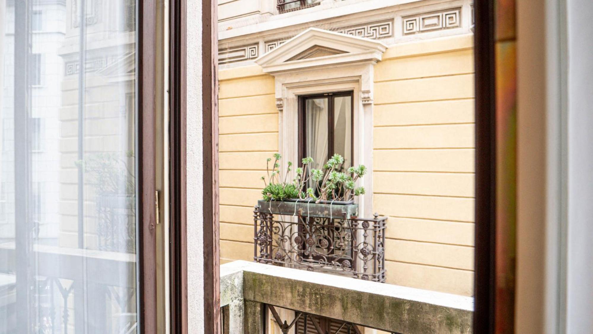 Appartamento Superhouse Piazza Duomo Area Milano Exterior foto